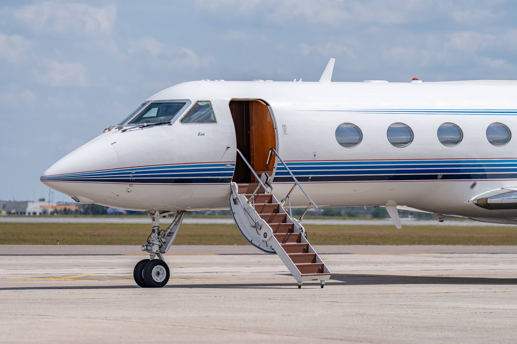 A Gulfstream G-IVSP long-range jet (N77FK) on the ramp